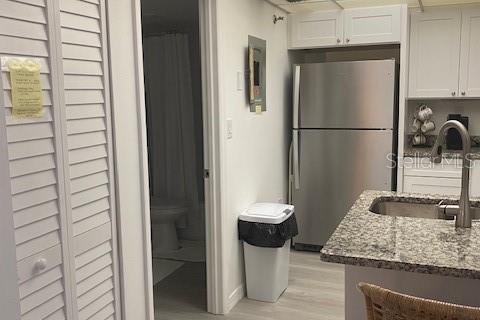 Condominio en alquiler en Port Charlotte, Florida, 1 dormitorio, 58.9 m2 № 1651545 - foto 13