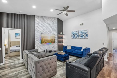 Copropriété à vendre à Palm Harbor, Floride: 3 chambres, 137.96 m2 № 2096537 - photo 3
