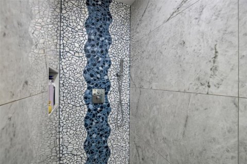 Copropriété à vendre à Palm Harbor, Floride: 3 chambres, 137.96 m2 № 2096537 - photo 13