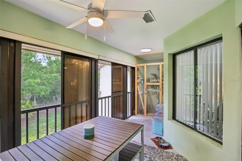 Copropriété à vendre à Palm Harbor, Floride: 3 chambres, 137.96 m2 № 2096537 - photo 29