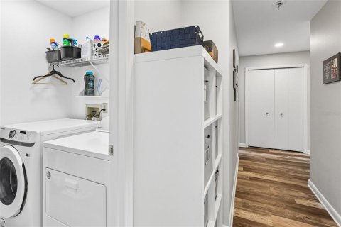 Copropriété à vendre à Palm Harbor, Floride: 3 chambres, 137.96 m2 № 2096537 - photo 24