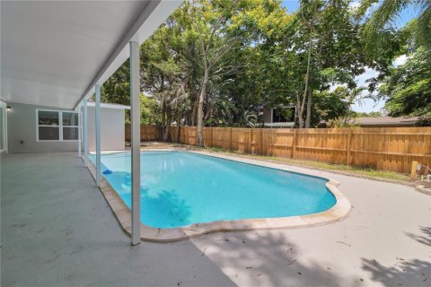 House in Orlando, Florida 5 bedrooms, 195.09 sq.m. № 1837900 - photo 26