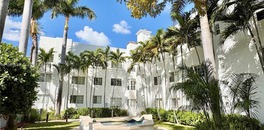 Condo in Miami Beach, Florida, 1 bedroom  № 2024781