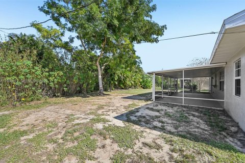 Casa en venta en Port St. Lucie, Florida, 3 dormitorios, 150.04 m2 № 1983792 - foto 28