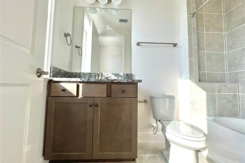 Villa ou maison à vendre à Orlando, Floride: 3 chambres, 210.05 m2 № 2289871 - photo 28