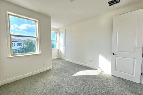 Villa ou maison à vendre à Orlando, Floride: 3 chambres, 210.05 m2 № 2289871 - photo 27