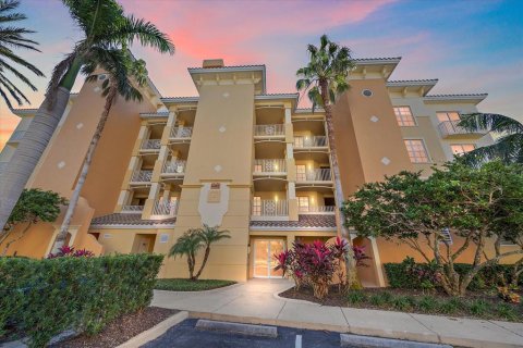 Copropriété à vendre à Lakewood Ranch, Floride: 3 chambres, 212.47 m2 № 1541382 - photo 2