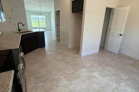 Casa en venta en Weeki Wachee, Florida, 4 dormitorios, 169.08 m2 № 2344492 - foto 11