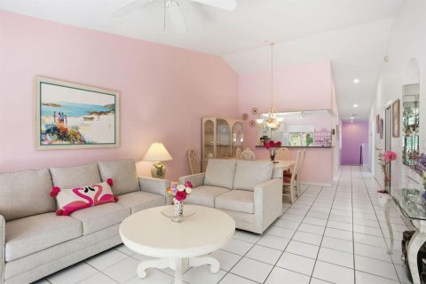 Townhouse in Boca Raton, Florida 3 bedrooms, 133.41 sq.m. № 2249418 - photo 23