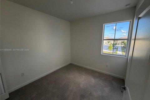 Touwnhouse à louer à Homestead, Floride: 3 chambres № 1984732 - photo 8