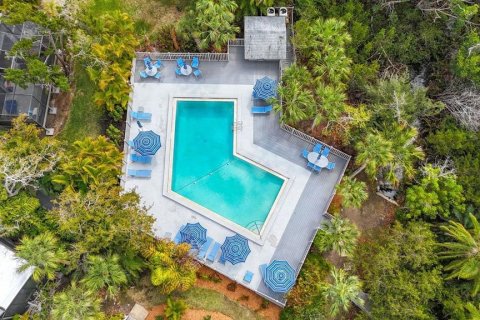 Townhouse in Sarasota, Florida 3 bedrooms, 177.63 sq.m. № 2143274 - photo 30