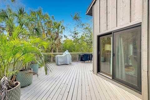 Townhouse in Sarasota, Florida 3 bedrooms, 177.63 sq.m. № 2143274 - photo 26