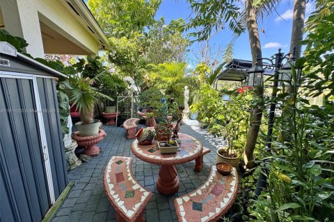 Villa ou maison à vendre à Homestead, Floride: 3 chambres, 174.28 m2 № 1966951 - photo 18