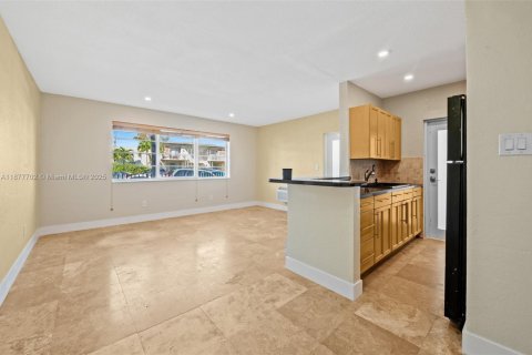 Copropriété à louer à Miami Beach, Floride: 1 chambre, 54.63 m2 № 1921198 - photo 13