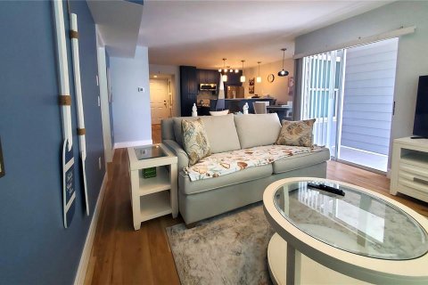 Condo in New Port Richey, Florida, 1 bedroom  № 1620788 - photo 16