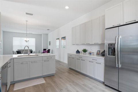 Touwnhouse à louer à Tampa, Floride: 2 chambres, 162.39 m2 № 2118025 - photo 29