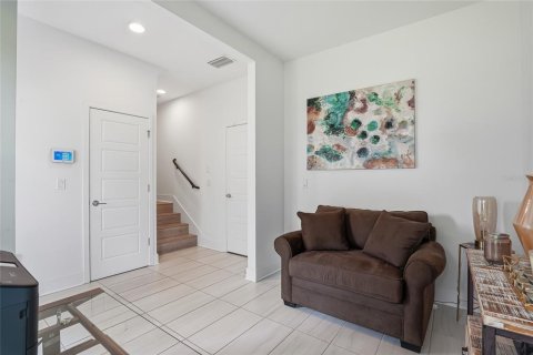 Touwnhouse à louer à Tampa, Floride: 2 chambres, 162.39 m2 № 2118025 - photo 19