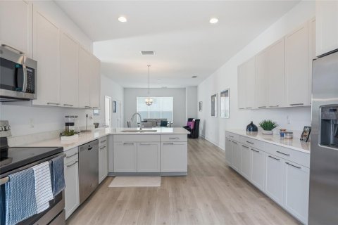 Touwnhouse à louer à Tampa, Floride: 2 chambres, 162.39 m2 № 2118025 - photo 28