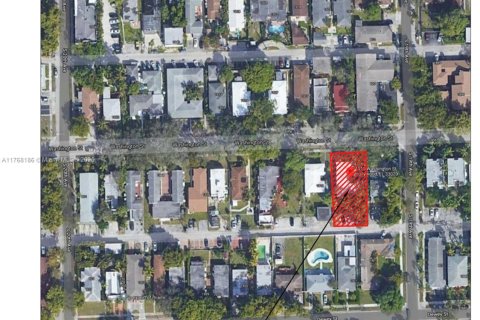 Купить коммерческую недвижимость в Холливуд, Флорида 184.5м2, № 1737860 - фото 2