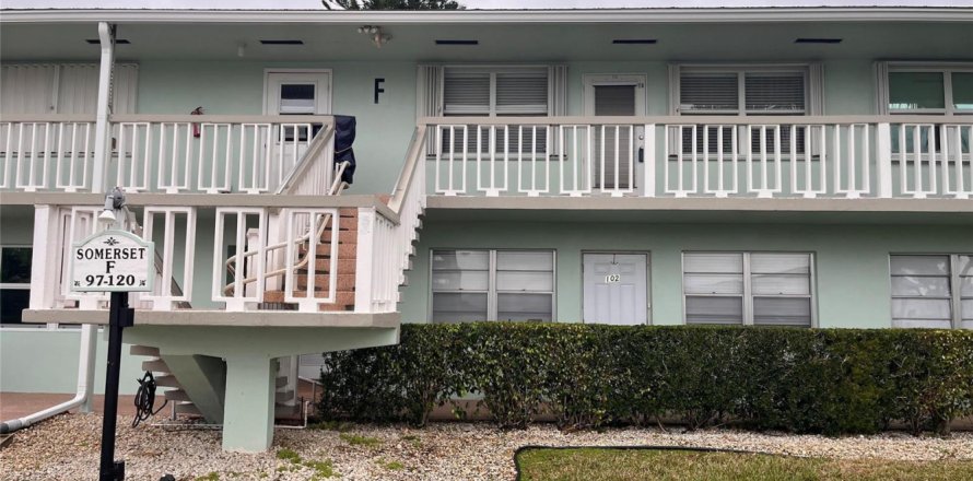 Condo à West Palm Beach, Floride, 2 chambres  № 2084550