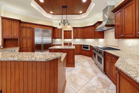 House in Apollo Beach, Florida 4 bedrooms, 400.13 sq.m. № 2418968 - photo 19