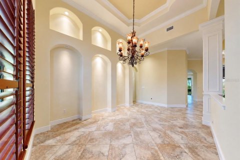 House in Apollo Beach, Florida 4 bedrooms, 400.13 sq.m. № 2418968 - photo 8