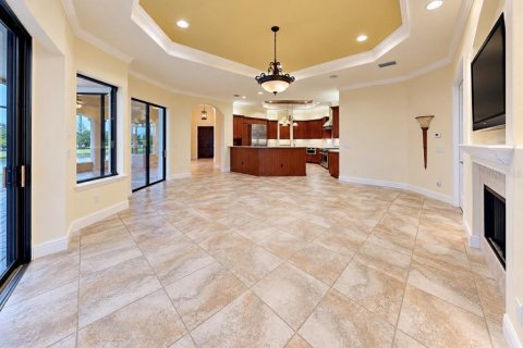House in Apollo Beach, Florida 4 bedrooms, 400.13 sq.m. № 2418968 - photo 23