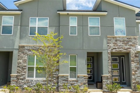 Townhouse in Kissimmee, Florida 5 bedrooms, 213.12 sq.m. № 1285402 - photo 3