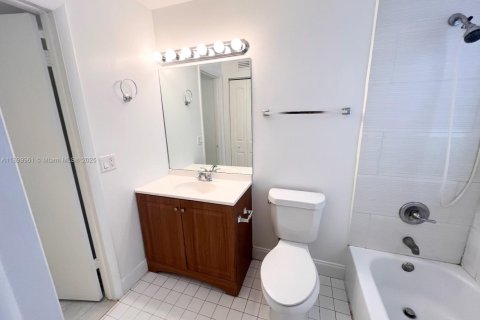 Condo in Margate, Florida, 1 bedroom  № 1952515 - photo 7