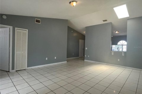 Appartement à louer à Kissimmee, Floride: 3 chambres, 115.85 m2 № 1822954 - photo 6