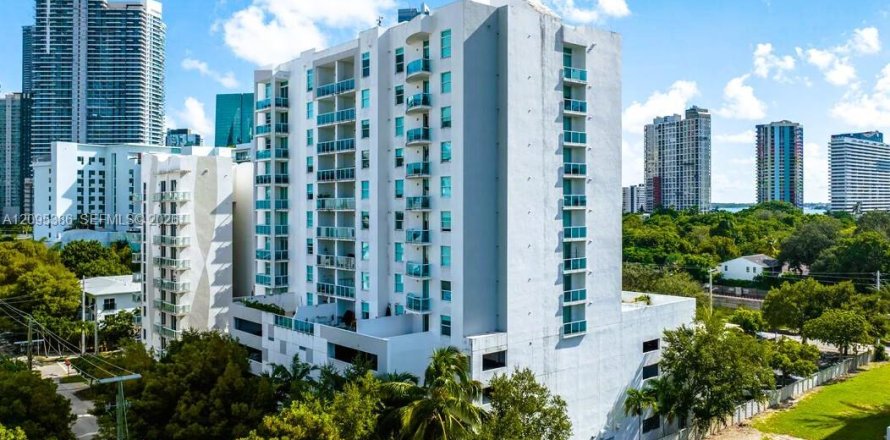 Condo à Miami, Floride, 2 chambres № 2385037