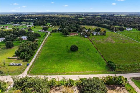 Villa ou maison à vendre à Zephyrhills, Floride: 3 chambres, 187.29 m2 № 2425943 - photo 2