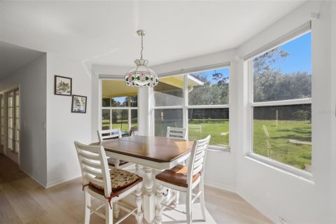 Villa ou maison à vendre à Zephyrhills, Floride: 3 chambres, 187.29 m2 № 2425943 - photo 20