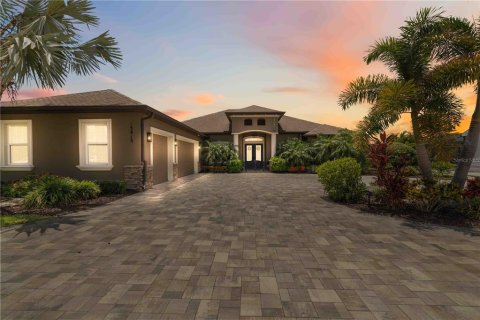 Villa ou maison à Parrish, Floride 3 chambres, 285.49 m2 № 2149989