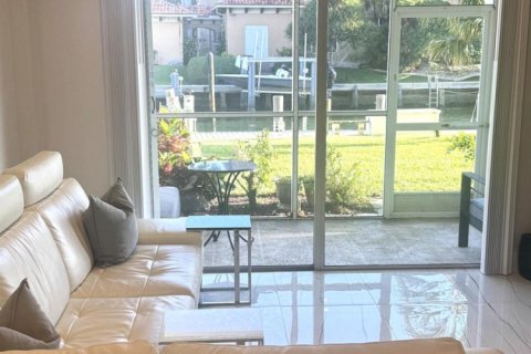 Condo in North Palm Beach, Florida, 1 bedroom  № 2176711 - photo 17