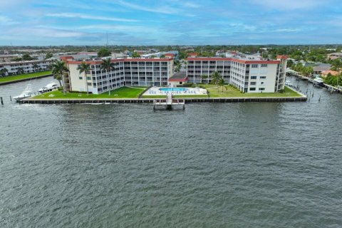 Condo in North Palm Beach, Florida, 1 bedroom  № 2176711 - photo 29