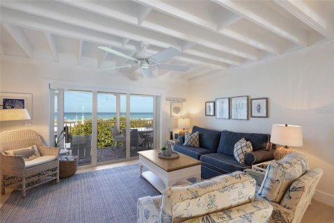 Townhouse in Boca Grande, Florida 2 bedrooms, 118.54 sq.m. № 2205996 - photo 9