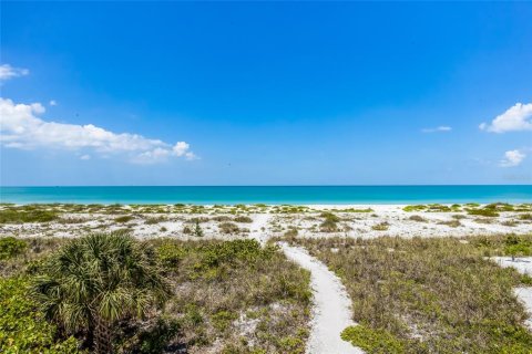 Townhouse in Boca Grande, Florida 2 bedrooms, 118.54 sq.m. № 2205996 - photo 29