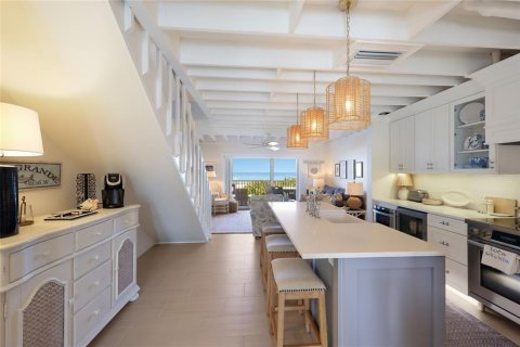 Townhouse in Boca Grande, Florida 2 bedrooms, 118.54 sq.m. № 2205996 - photo 14