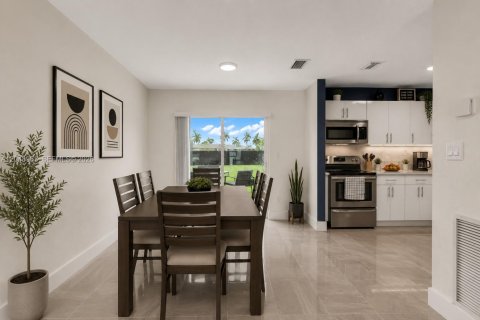 Casa en venta en Miami, Florida, 3 dormitorios, 109.44 m2 № 2189344 - foto 13