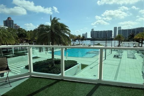 Condominio en venta en Aventura, Florida, 3 dormitorios, 285.12 m2 № 1863372 - foto 13
