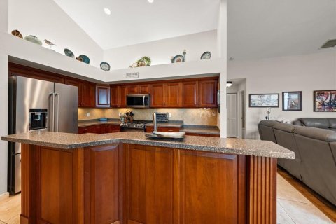 Casa en venta en Tarpon Springs, Florida, 4 dormitorios, 185.9 m2 № 2386489 - foto 11