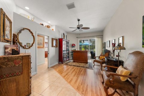Casa en venta en Tarpon Springs, Florida, 4 dormitorios, 185.9 m2 № 2386489 - foto 8