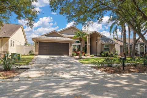 Casa en venta en Tarpon Springs, Florida, 4 dormitorios, 185.9 m2 № 2386489 - foto 2