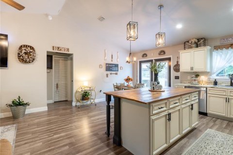Villa ou maison à vendre à Alachua, Floride: 3 chambres, 121.33 m2 № 2415402 - photo 6
