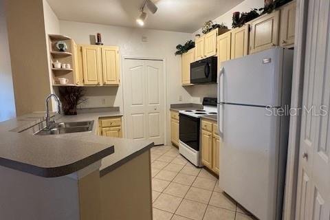 Condominio en alquiler en Kissimmee, Florida, 2 dormitorios, 103.12 m2 № 1886841 - foto 8