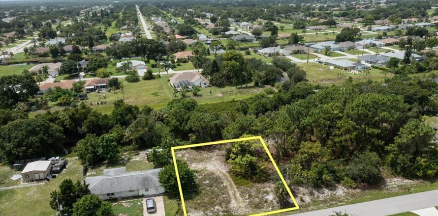 Land in Englewood, Florida № 2161081