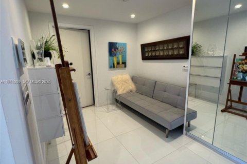 Condo in Sunny Isles Beach, Florida, 1 bedroom № 2030954 - photo 6