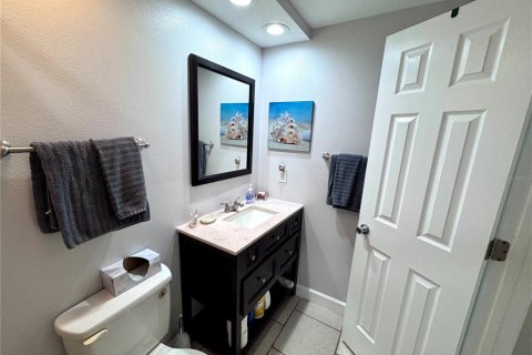 Copropriété à vendre à Sarasota, Floride: 2 chambres, 94.76 m2 № 1666250 - photo 7