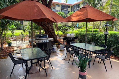 Condominio en venta en Pompano Beach, Florida, 1 dormitorio, 70.61 m2 № 2249626 - foto 17
